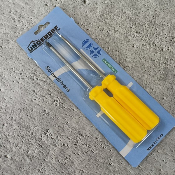 UNDEROOF Screwdrivers Long Blade Slotted and Phillips Screwdriver Set 